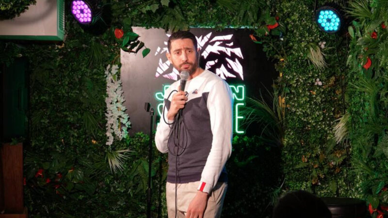 Le Jardin Sauvage Comedy Club : un super plateau d’humour caché sous un restaurant à Bastille !