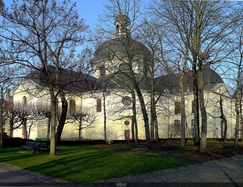 Nuit Blanche 2024 : plongez dans les souvenirs d’artiste à la Chapelle Saint-Louis de la Salpêtrière