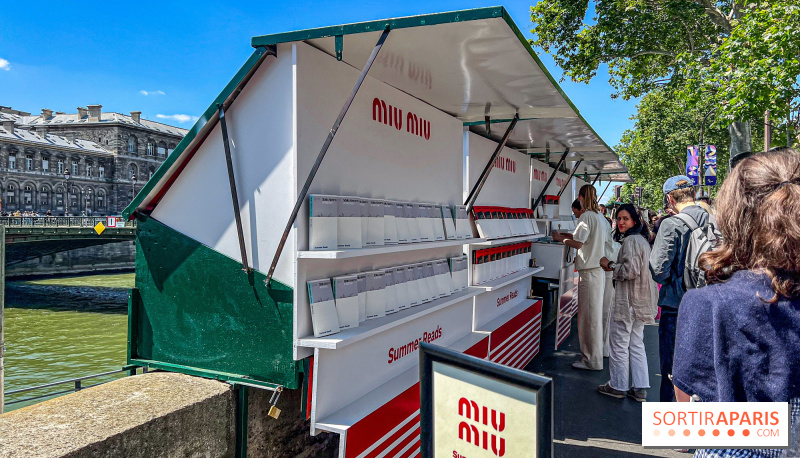 Miu Miu distribue des livres et des glaces gratuites sur les quais parisiens ce samedi !