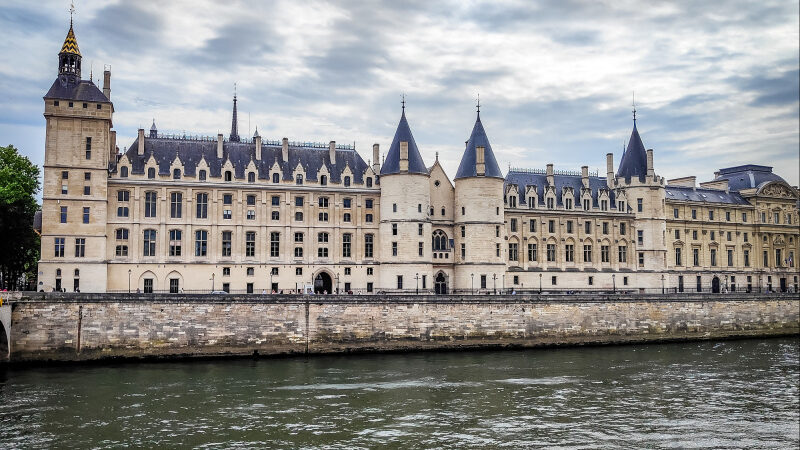 Sur les traces de la Révolution française à Paris : les monuments liés à ce chapitre de l’Histoire