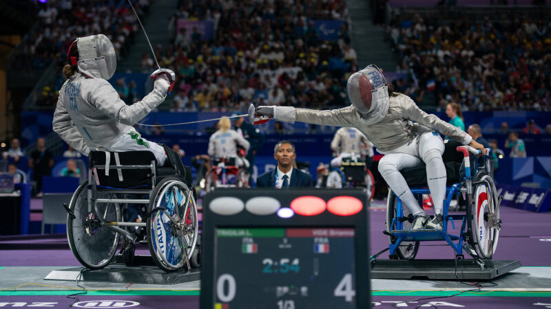 Jeux Paralympiques : petite finale de sabre femme catégeorie B, un match sous haute tension