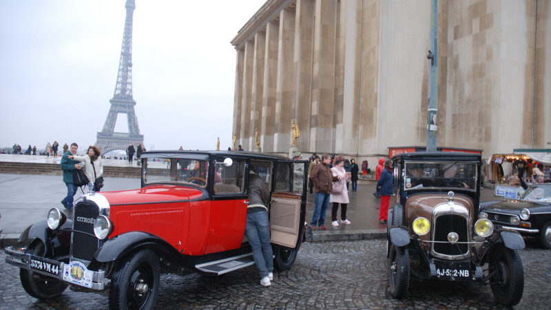 Suresnes Auto Rétro : un rassemblement de voitures anciennes pour les Journées du Patrimoine