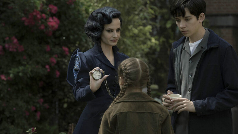 Miss Peregrine et les enfants particuliers débarque sur Netflix – Redécouvrez notre critique