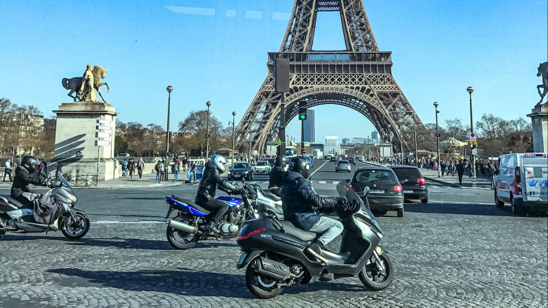 Paris : la fin de l’inter-files pour les motos sur le périphérique avec le passage à 50 km/h