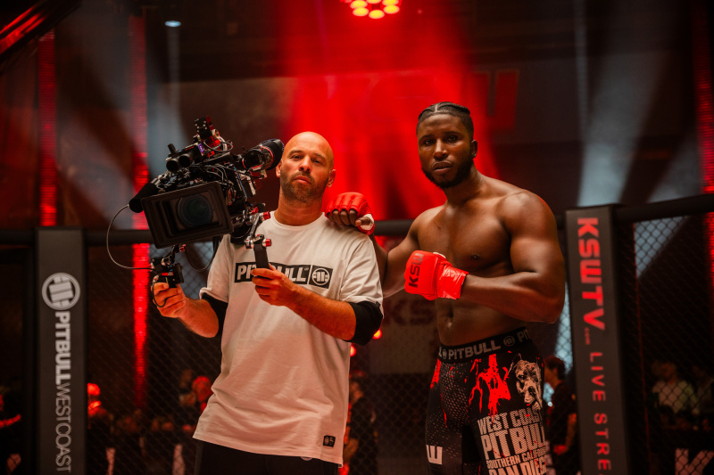 [série] La Cage : Franck Gastambide lance une nouvelle série sur le MMA sur Netflix