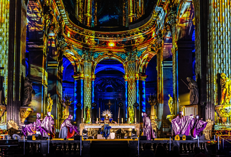 Paris Cœur de Lumières, le plus grand spectacle vivant son et lumière arrive à l’église Saint-Sulpice