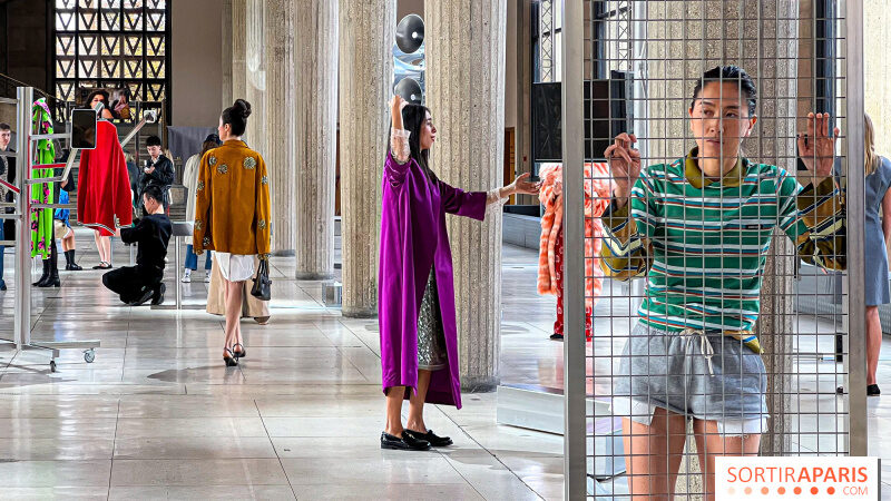 Art Basel Paris 2024 : une exposition-performance Miu Miu gratuite au Palais d’Iéna – dernier jour