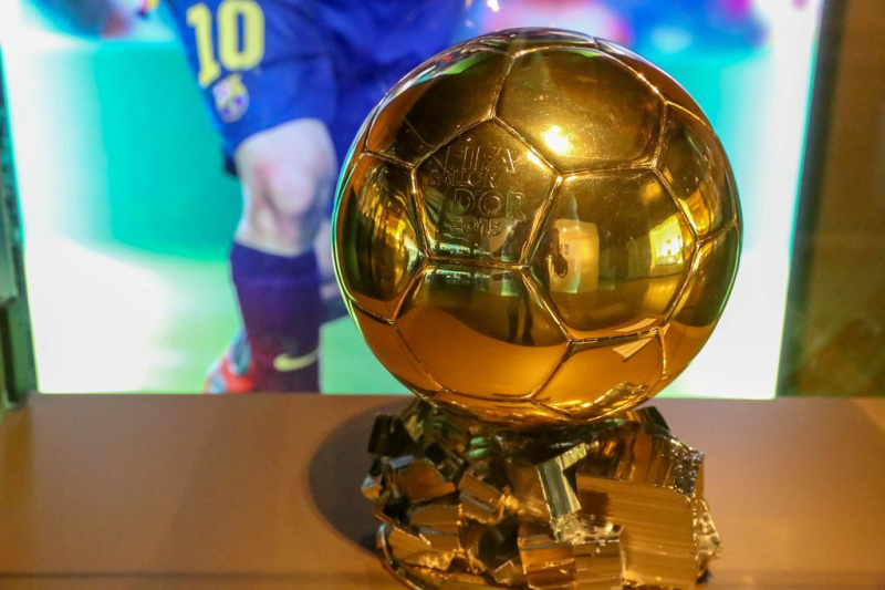 Football : Rodri et Aitana Bonmati reçoivent le Ballon d’Or 2024