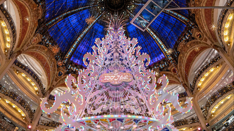 Les 12 derniers Sapins de Noël des Galeries Lafayette de 2024 à 2013