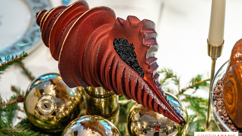 La bûche de Noël Triton du Shangri-La Paris 2024 par Maxence Barbot, gourmande et élégante