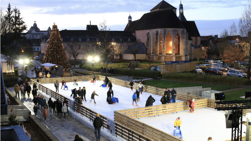 Noël à Provins : une patinoire de glace de 420 m² avec spectacle de Philippe Candeloro au programme