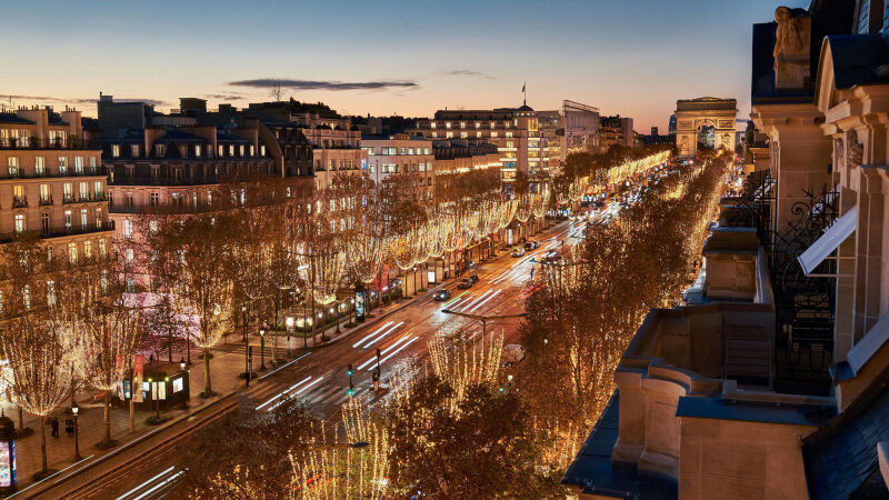 Vivez des Fêtes de Fin d’Année Unique au Paris Marriott Champs Elysees