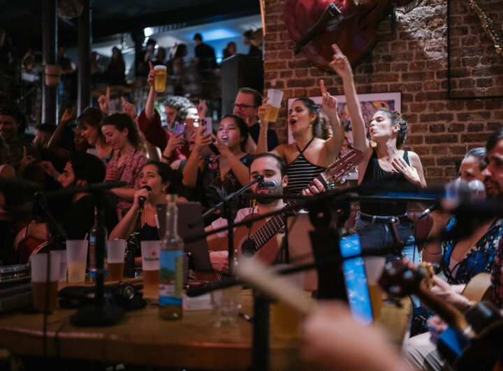 Soirée carnaval brésilien avec Samba de Quartier & Cabaret Gandaia